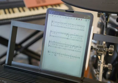 Music+wriiten+on+ipad-1920w (2)